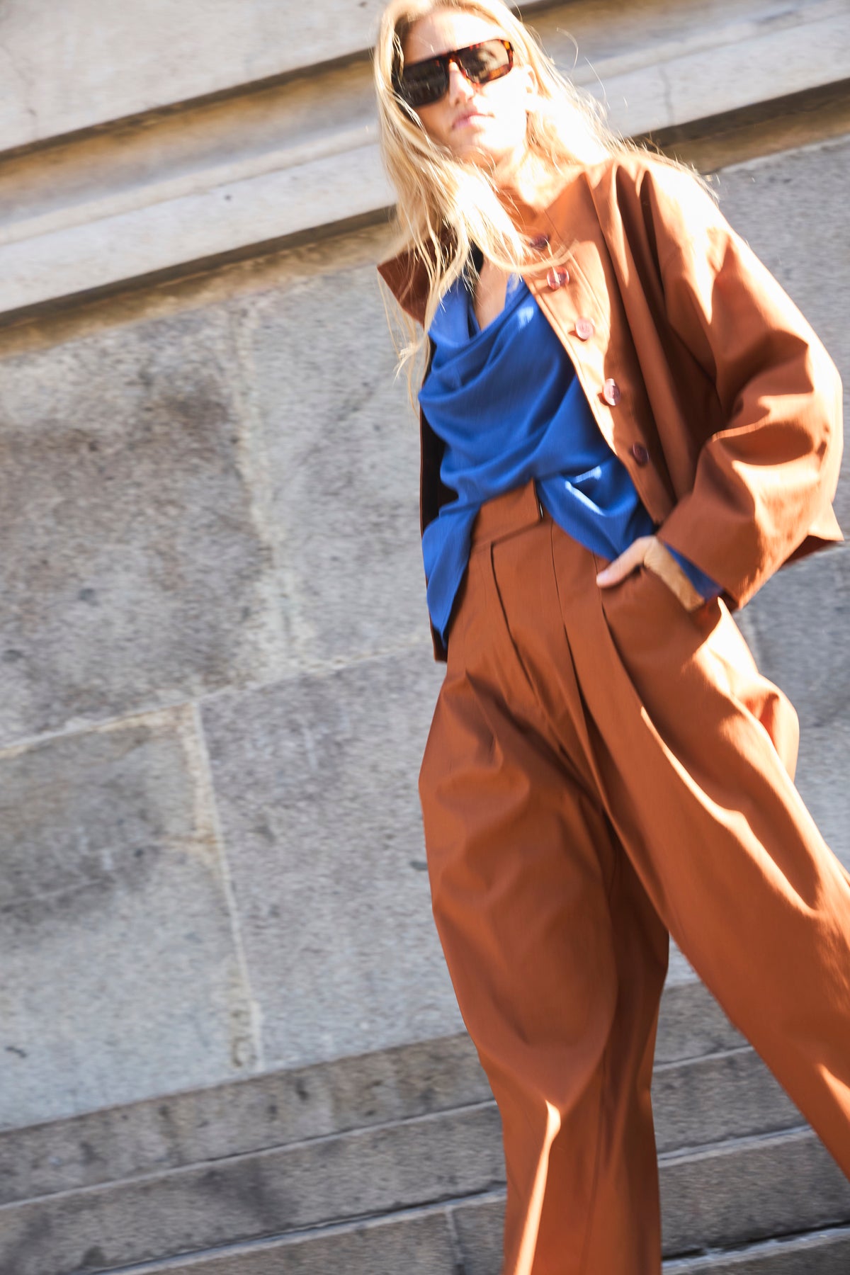 Pantalón Charge Algodón Camel Oscuro