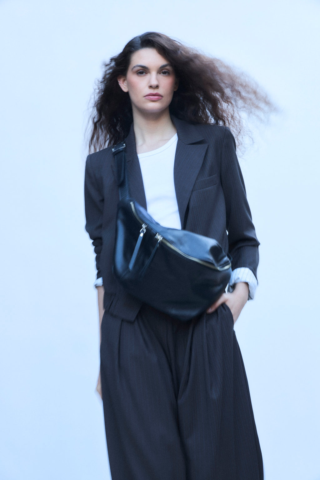 Marion Banana Bag 100% Black Leather