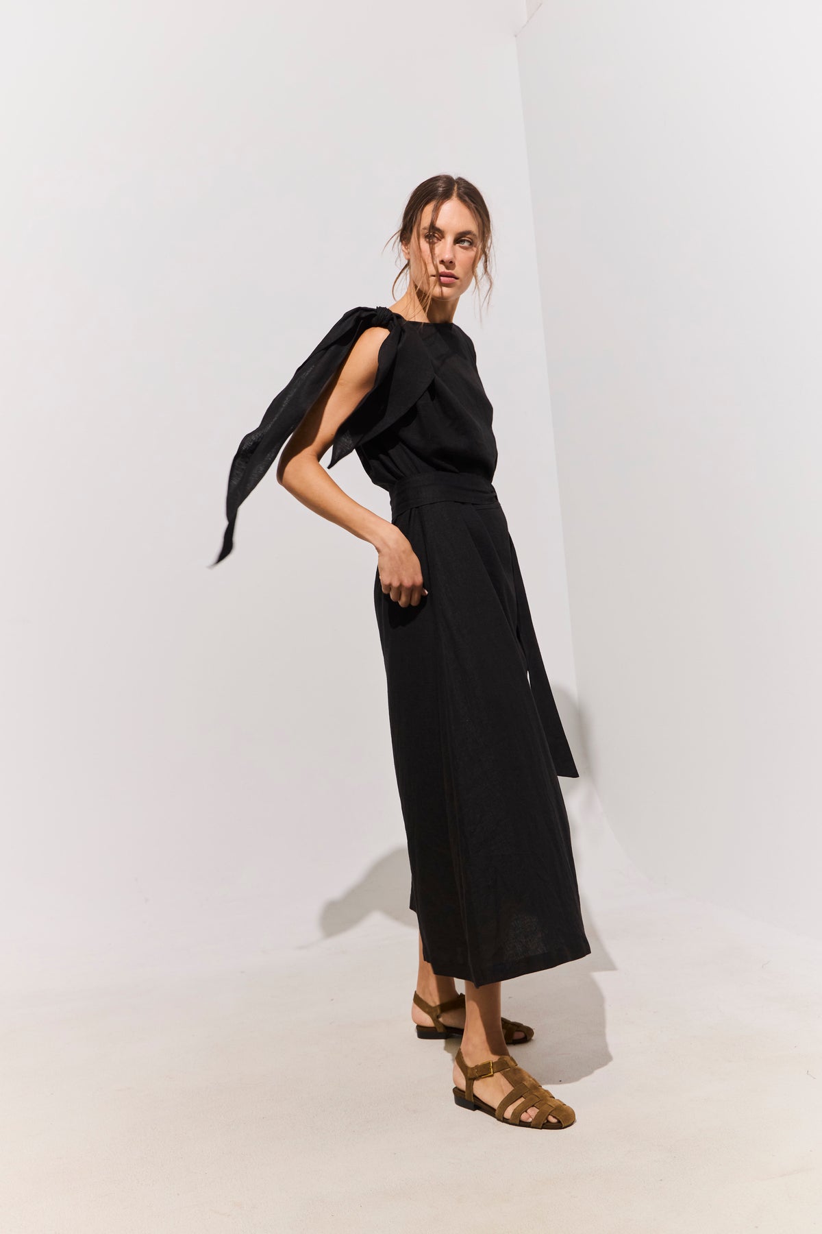 Vestido Nudo Ondine Lino Negro