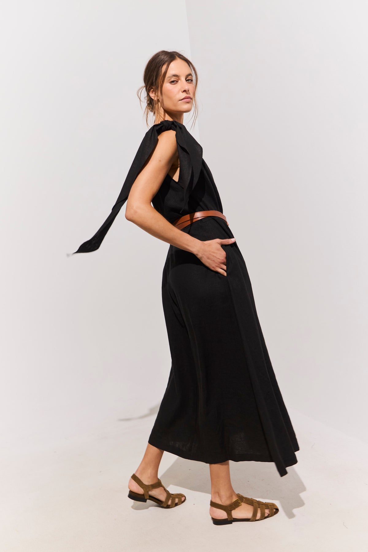 Vestido Nudo Ondine Lino Negro