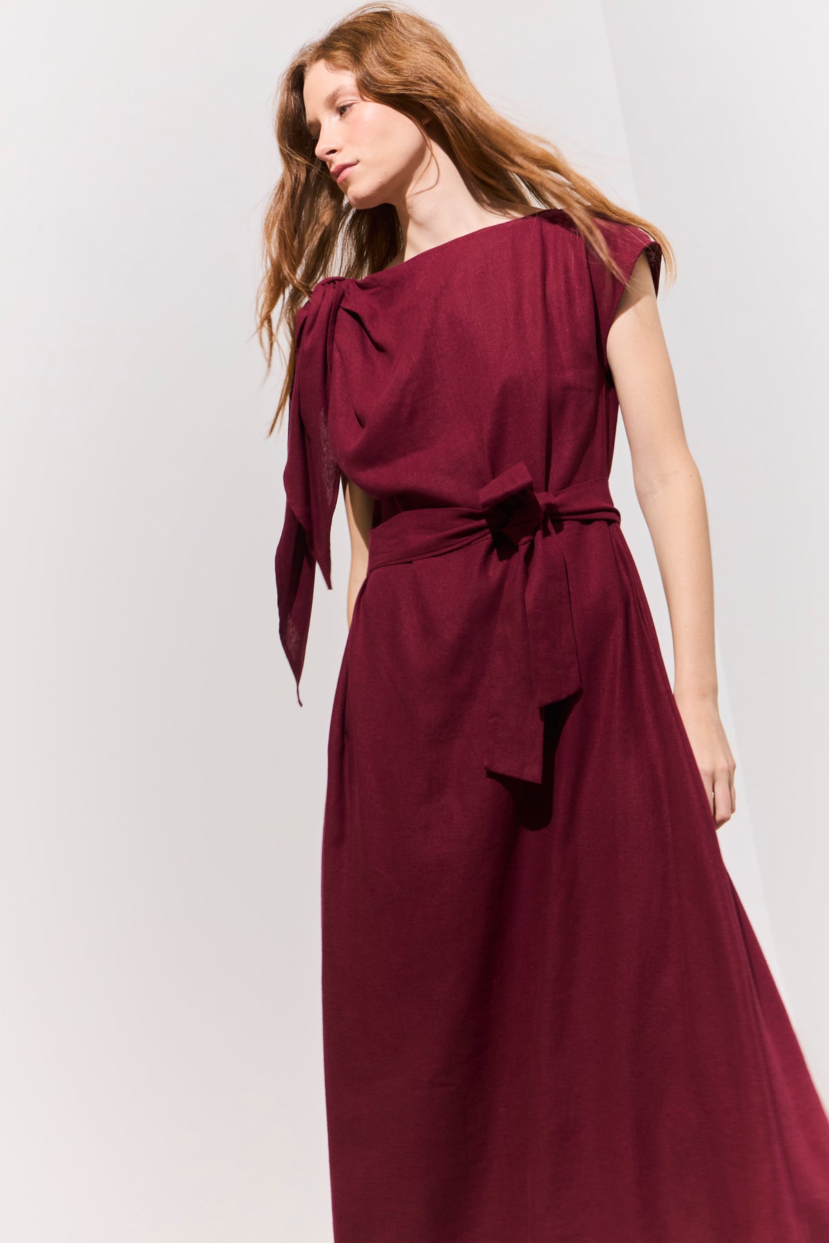 Vestido Nudo Ondine Lino Burdeo