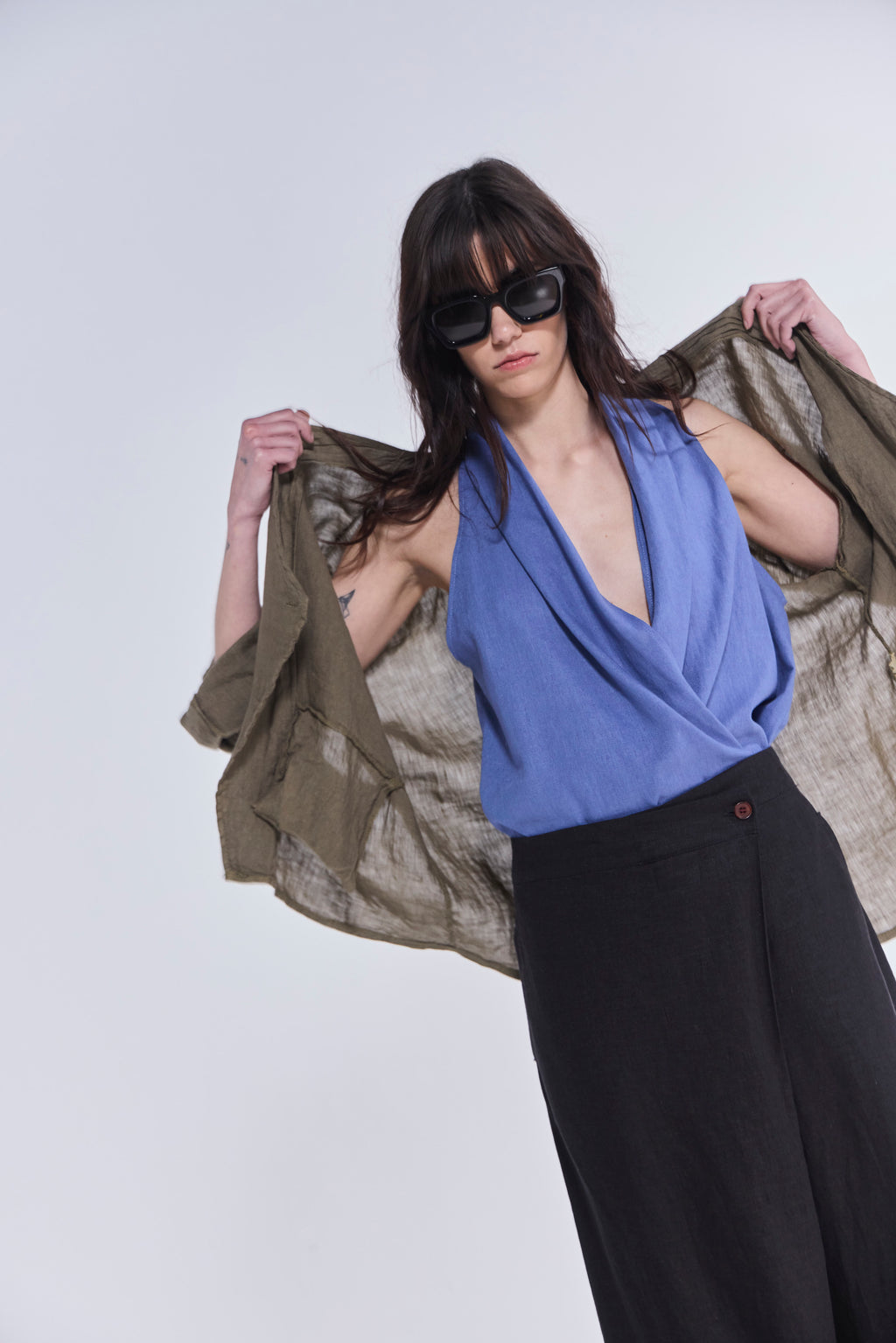 Sobrecamisa Ondulé 100% Lino Verde Musgo