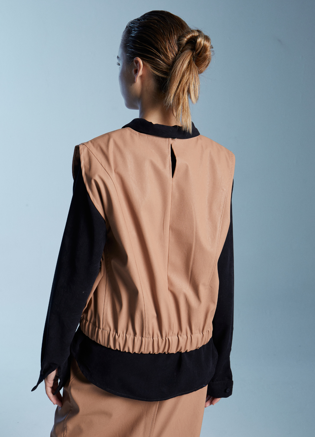 Top Manan Faux Leather Camel