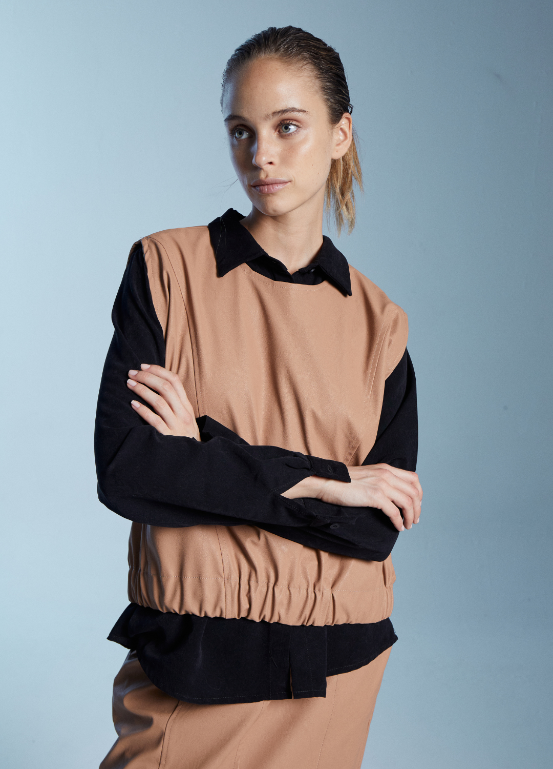 Top Manan Faux Leather Camel