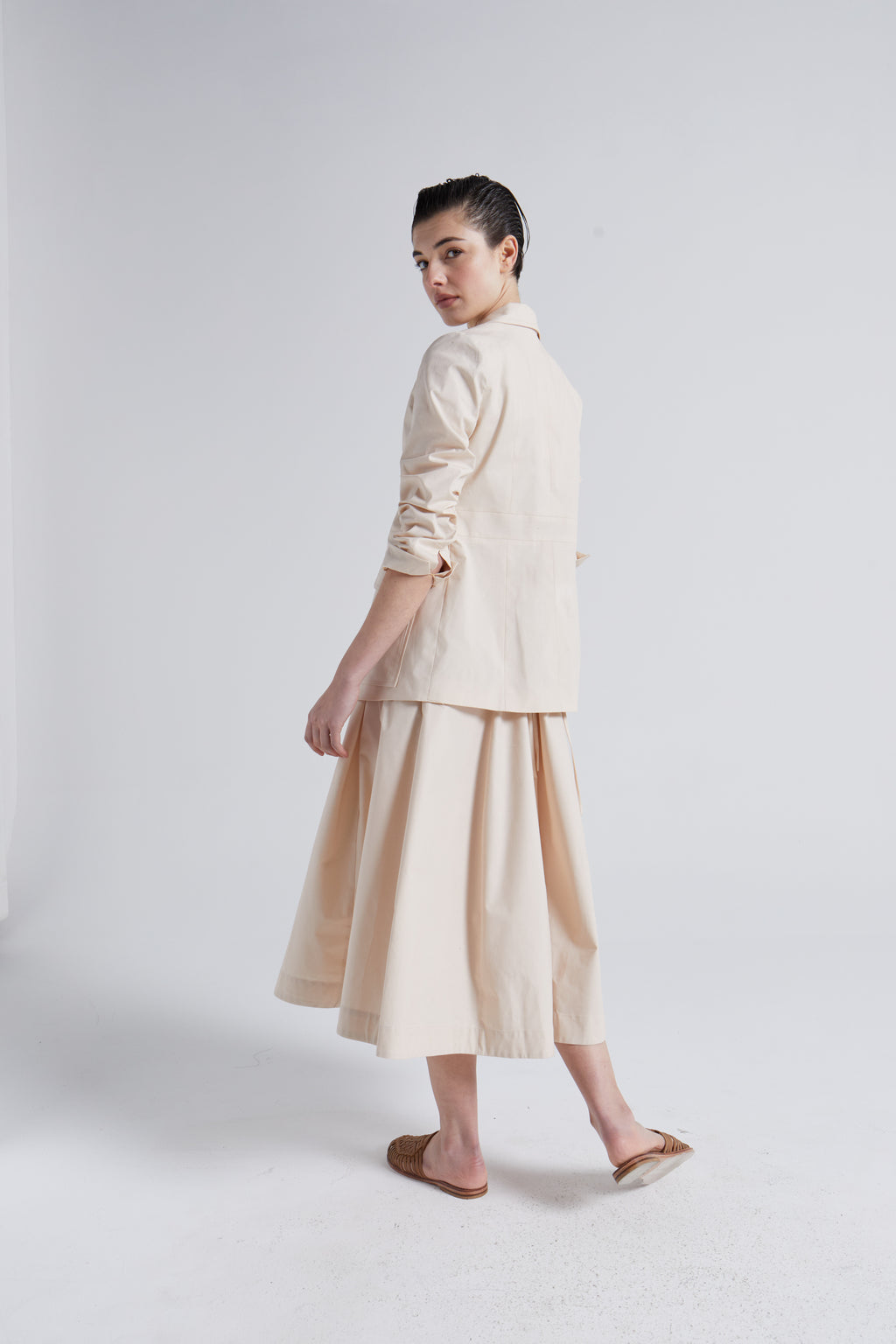 Blazer Aparna Crema